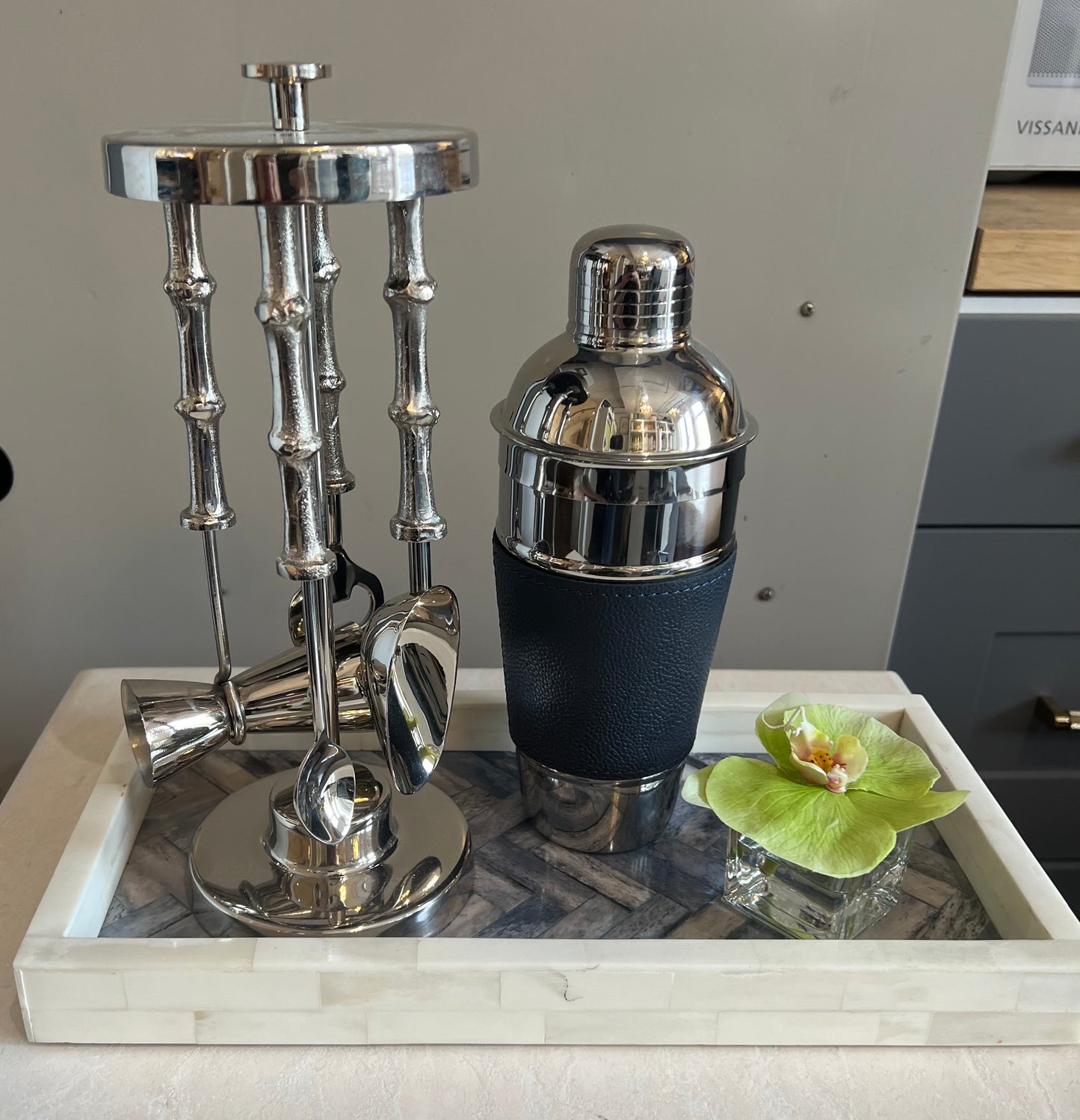 56 - Velvetpeel Bar Set